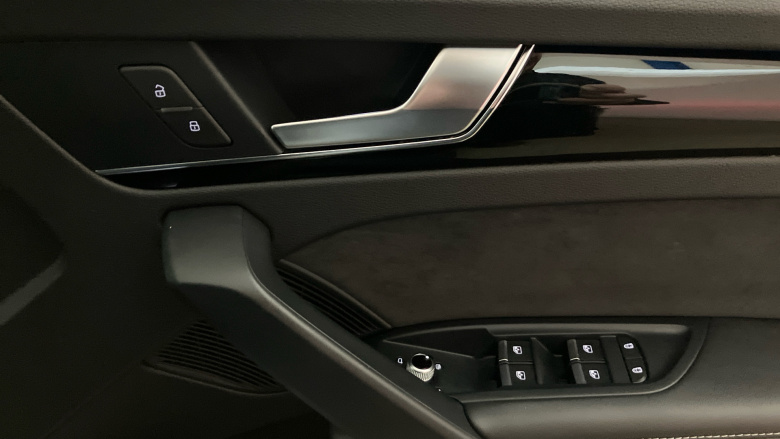 Audi Q5 40 TDI Quattro Edition 1 5dr S Tronic [C+S] Diesel Estate